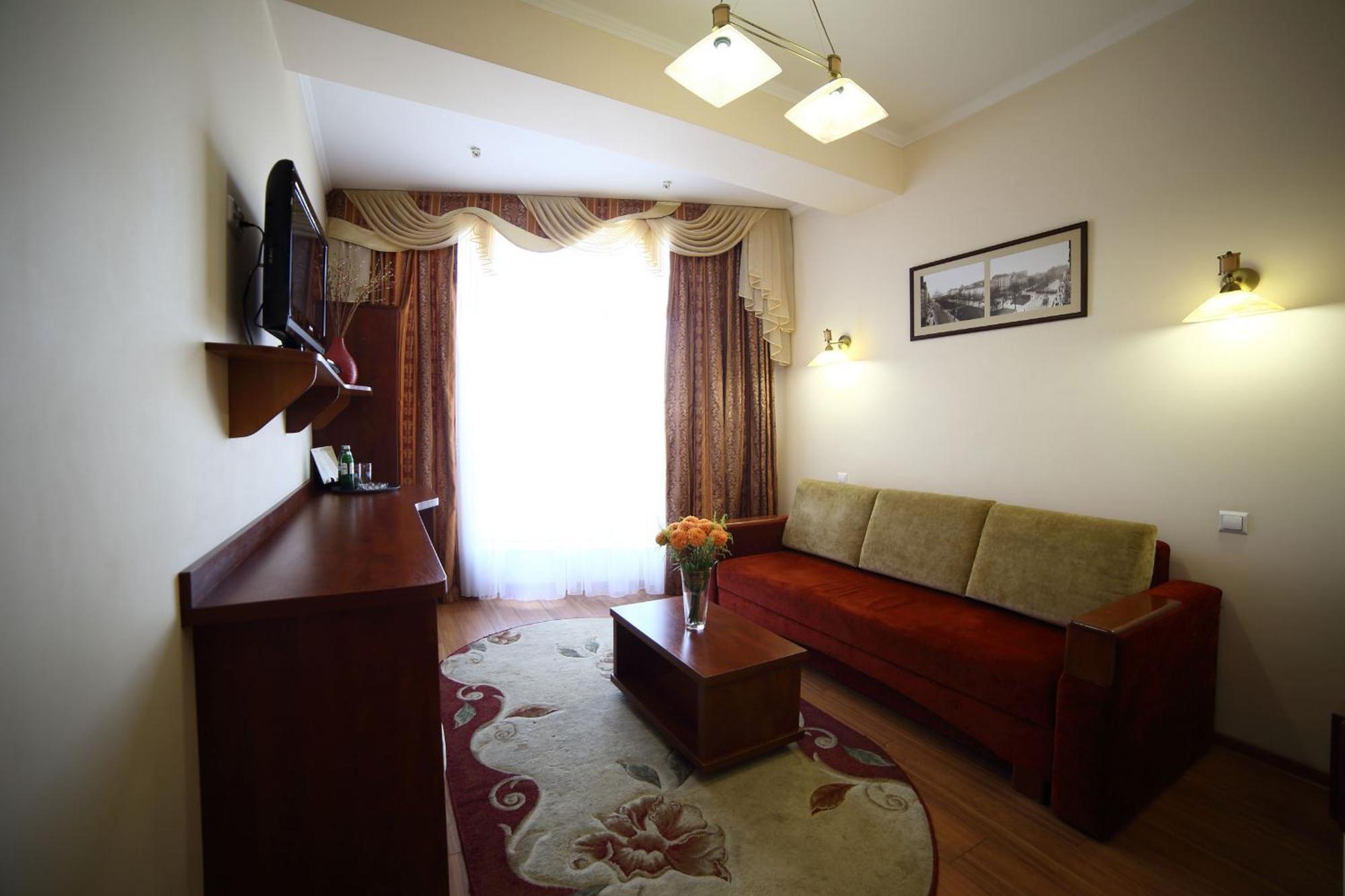 Соняхи Zimna Voda Exterior foto
